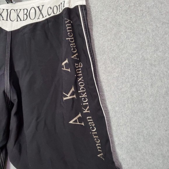 VINTAGE AKA Kickbox Men Activewear Shorts 32 Fight Kickboxing Javier Mendez MMA‎ - Picture 9 of 13